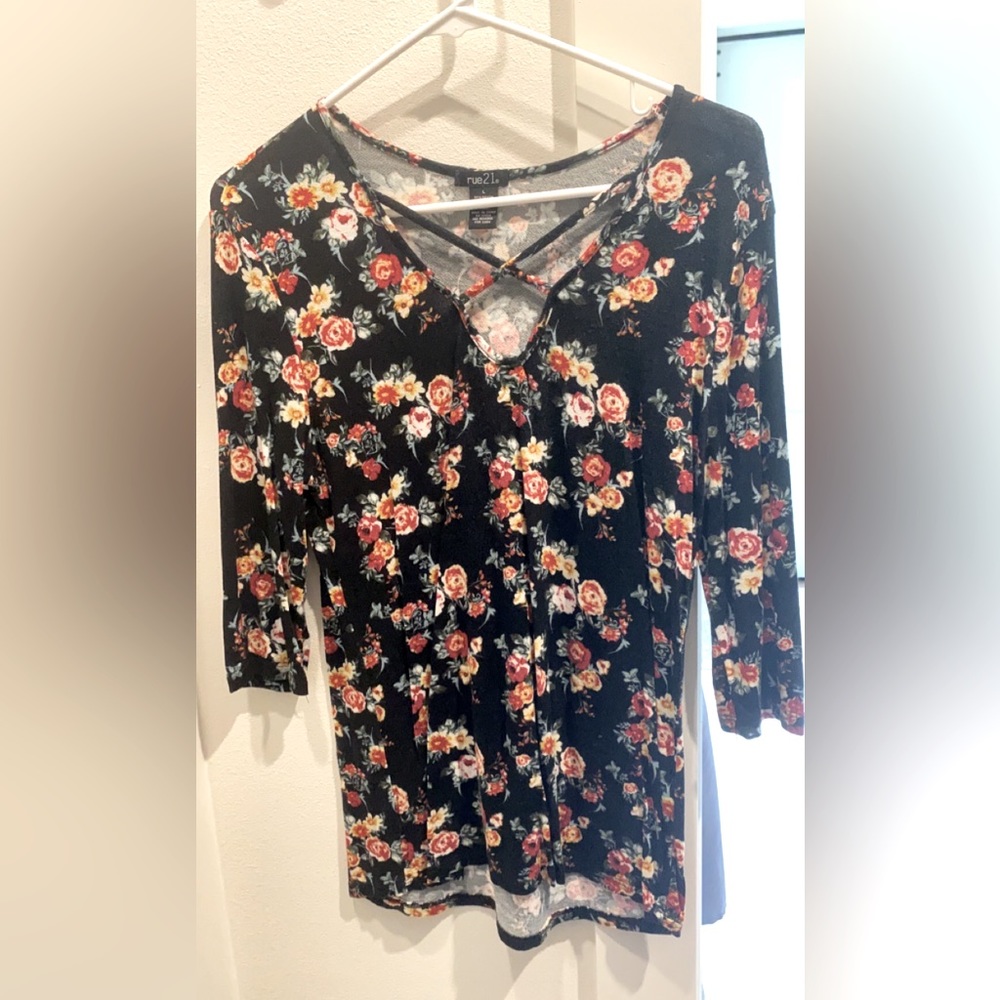 Rue 21 shirt